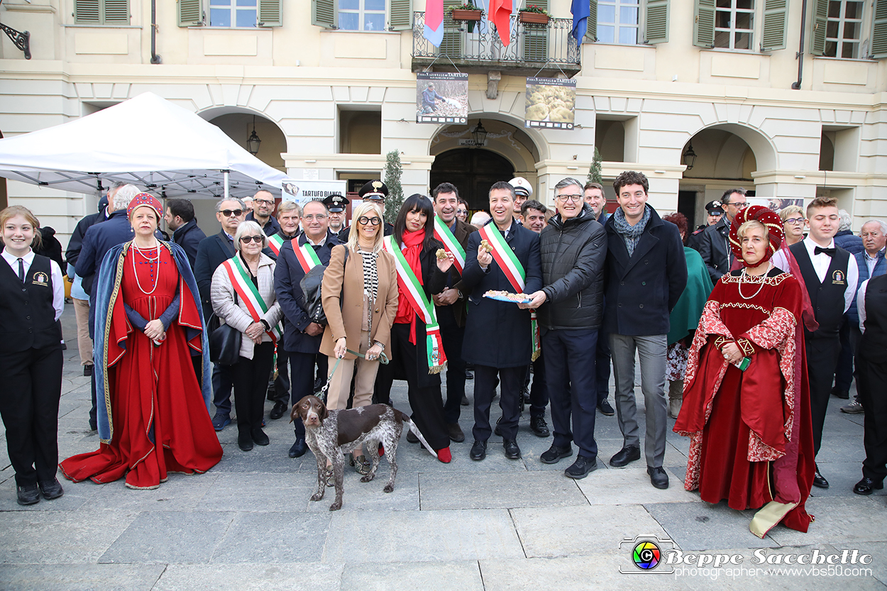 VBS_1524 - Fiera Nazionale del Tartufo e dei Santi 2022.jpg